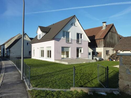 Foto - Ruhig gelegenes EFH mit Garten und Doppelcarport