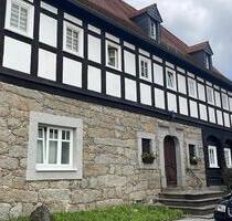 1 Raum Wohnung in ebersbach - 300,00&nbsp;EUR Kaltmiete, ca.&nbsp; 33,00&nbsp;m&sup2; in Ebersbach-Neugersdorf (PLZ: 02730)