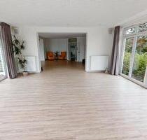 Praxis- Büroräume - 1.600,00&nbsp;EUR Kaltmiete, ca.&nbsp; 8,00&nbsp;m&sup2; in Wrestedt (PLZ: 29559)