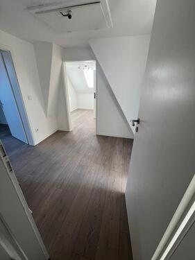 Foto - DG-Wohnung Zentrale Lage - 700,00&nbsp;EUR Kaltmiete, ca.&nbsp; 55,00&nbsp;m&sup2;