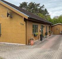 2 Einfamilienhäuser mit bestehenden Mietverhältnissen - Sternberg