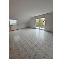 Schlüchtern-Stadt 4 ZKB, 105 qm, DG, Balkon zu vermieten
