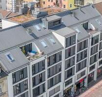 Helle und geräumige 4-Zimmer-Wohnung in München - Goethestraße