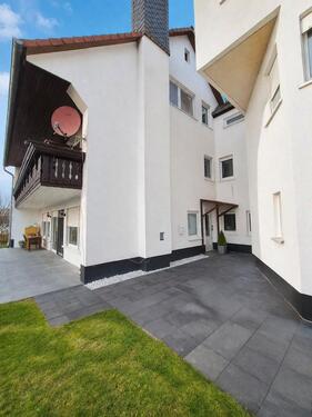 Foto - Ohne Provision: Wohnung mit Terrasse, 2 Garagen und 2 Stellplätze
