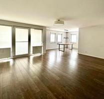 lichtdurchflutete 3,5 Zimmer Eigentumswohnung - modern - saniert - Massenbachhausen