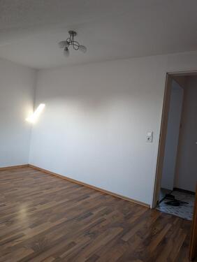 Foto - 2 Zimmer Dachgeschoßwohnung zur Miete in Waldbüttelbrunn