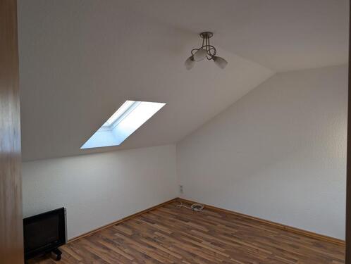 Foto - 2 Zimmer Dachgeschoßwohnung in Waldbüttelbrunn