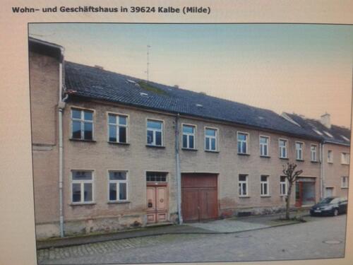 Foto - 39624 KALBE 6 Zimmer Wohnung + Innenhof & Garten an Handwerker