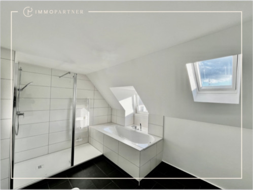 Foto - Stilvoll sanierte Maisonette-Dachgeschosswohnung mit Weitblick