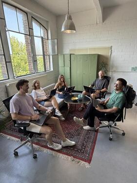 Foto - Ruhiger & inspirierender Coworking Space – 3 Plätze frei