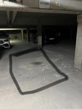 Foto - Garagenstellplatz zu vermieten - 60,00 EUR Miete,