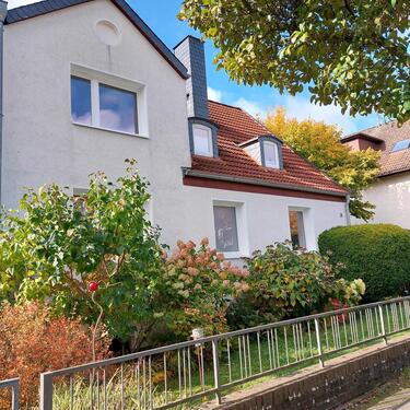 Foto - Haus in ruhiger Lage - 1.500,00 EUR Kaltmiete,