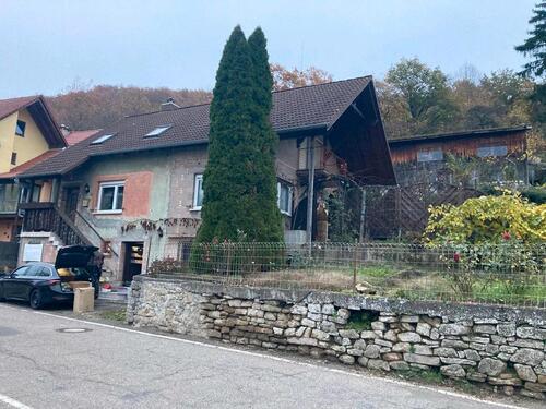 Foto - Renovierungsbedürftiges Einfamilienhaus in Wolfstein zu verkaufen
