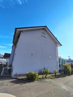 Foto - Ruhige 2-Zimmer-DG Wohnung mit Garage - bevorzugt an 1 Person