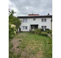 Einfamilienhaus mit großer Wohnfläche und Garten - Saarbrücken Dudweiler