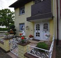 Haus in Saarlouis, 5 ZKB, GWC, Wintergarten zu vermieten