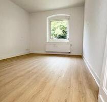 Schöne Altbau-Whg. mit Hausmeistertätigkeit in Toplage am Zoopark - Düsseldorf Düsseltal