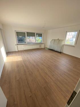 Foto - Hochwertige sanierte 1. OG Wohnung mit Balkon in ruhiger Lage