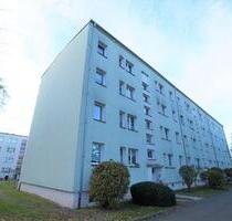 3-Raum-Wohnung mit Balkon - 340,00&nbsp;EUR Kaltmiete, ca.&nbsp; 60,09&nbsp;m&sup2; in Triptis (PLZ: 07819)