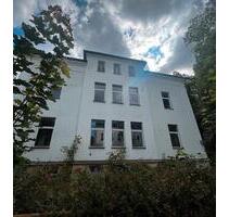 MietkaufOelsnitz Haus mit Garagen Garten und Ställen - Oelsnitz (Vogtland)