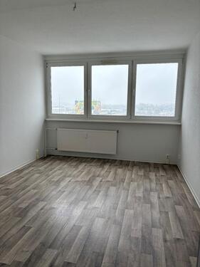 Foto - Wir möblieren für Sie - Renovierte Wohnung im Hochhaus ** 1102 **