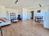 Foto - Frisch saniert und möbliert! 2 - Zimmer Wohnung mit Balkon und Einbauküche