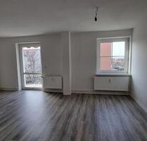 Frisch renoviert: Gut ausgestattete 2-Zimmer-Wohnung mit Balkon - Boizenburg/Elbe