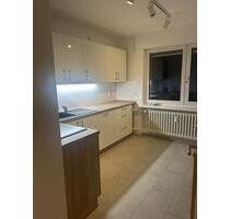 Verkaufe 3ZKB Wohnung mit Balkon renoviert - Mainz Gonsenheim