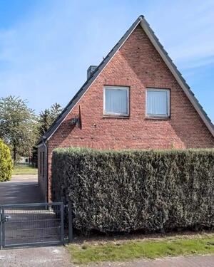 Foto - Haus mit 1503 Quadratmeter Grundstück zu Verkaufen .