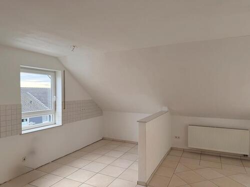 Foto - Dachgeschoßwohnung in Schloß Holte-Stukenbrock zur Miete