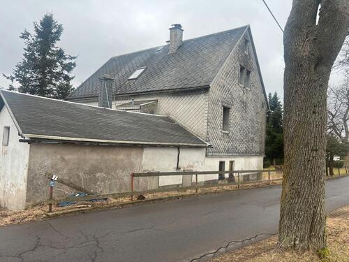 Foto - Großes 2-Familienhaus in Sachsen – 3 Etagen, viel Potenzial