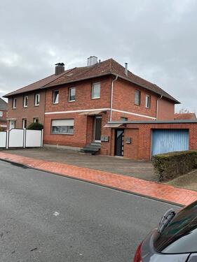Foto - DHH mit zwei Anlieger Wohnung - 360.000,00&nbsp;EUR Kaufpreis, ca.&nbsp; 210,00&nbsp;m&sup2;