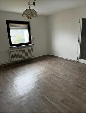 Foto - 5 Zimmer Wohnung - 950,00 EUR Kaltmiete,