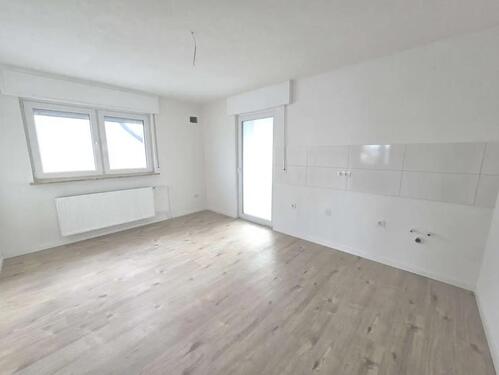 Foto - Top Modenersierte 3-Zimmer Wohnung im Herzen von Hagenbach !