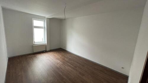 Foto - Große 2 Zi.-Dachgeschosswohnung am Karlsplatz (max 2 Personen)