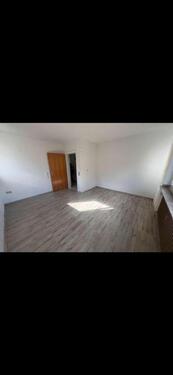 Foto - 3 Zimmerwohnung mit 2 Balkonen - 575,00&nbsp;EUR Kaltmiete, ca.&nbsp; 75,00&nbsp;m&sup2;