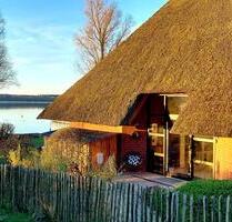Frühjahr im Strandhaus am See Ferienhaus nahe Ostsee Boot Kanu - Wismar Altstadt