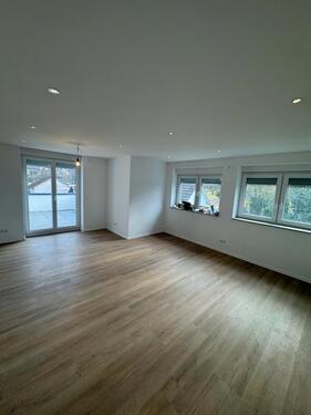 Foto - *ERSTBEZUG NACH KERNSANIERUNG* 3,5 Zimmer Wohnung in Illingen