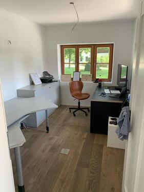 Foto - Büro oder Mini-Praxis mit eigenem WartezimmerEmpfangsbereich