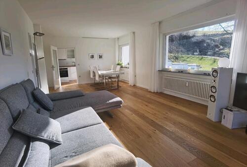 Foto - Hochwertig modernisierte Wohnung mit Hauscharakter und Garten