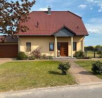 Einfamilienhaus mit Doppelgarage in Casekow zu verkaufen