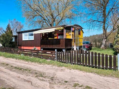 Foto - Urlaubs Datsche an der Müritz auf dem99p Campingplatz in Buchholz