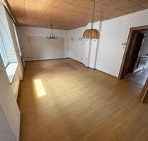 Großzügiges Haus mit 155 m², 6 Zimmern, Terrasse und Garten - Wadgassen