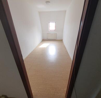 Foto - 3 Raumwohnung mit Wohnküche - 300,00 EUR Kaltmiete,