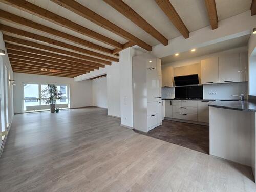 Foto - 5 Zimmer Maisonettenwohnung zur Miete in Raunheim