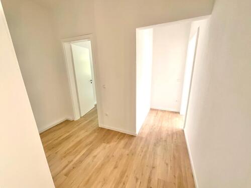 Foto - Frisch renovierte 4 Zimmerwohnung mit Balkon