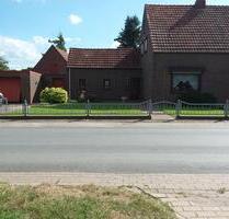 DHH mit Ausbaupotenzial und großem sonnigen Grundstück - Berne