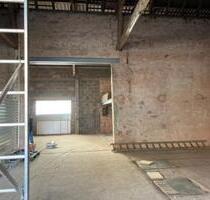 Halle, ca. 250 qm im Raum LandstuhlHomburg zu verm., Tor 4x4 m - Bexbach