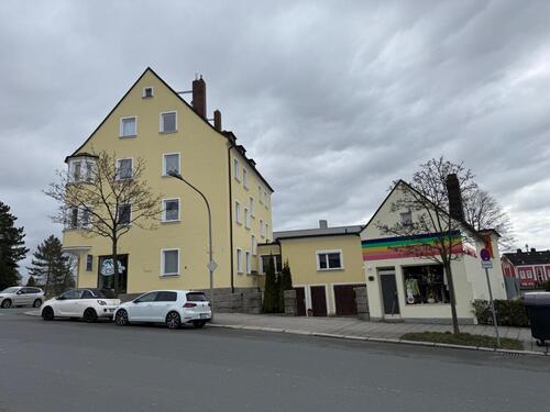 Foto - 22 Zimmer Mehrfamilienhaus, Wohnhaus in Hof