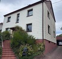 Einfamilienhaus in Höchen - 265.000,00&nbsp;EUR Kaufpreis, ca.&nbsp; 155,00&nbsp;m&sup2; in Bexbach (PLZ: 66450)